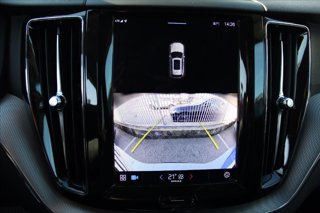 VOLVO XC60 B4 (d) automatico Plus Dark 15