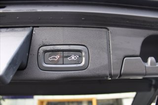 VOLVO XC60 B4 (d) automatico Plus Dark 21