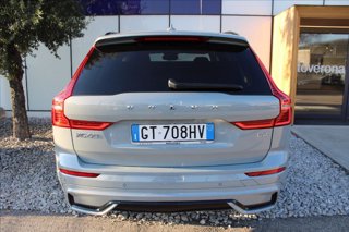VOLVO XC60 B4 (d) automatico Plus Dark 4