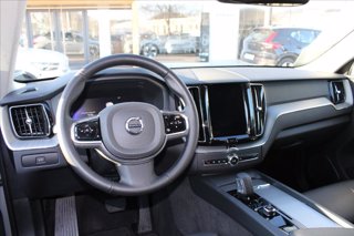 VOLVO XC60 B4 (d) automatico Plus Dark 6