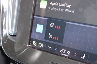 VOLVO XC40 B3 automatico Plus Dark 15