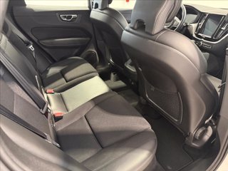 VOLVO XC60 D4 Geartronic Momentum Pro 7