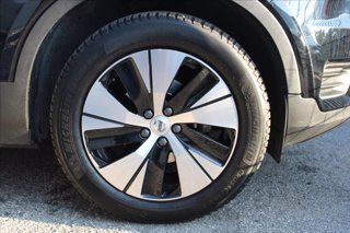 VOLVO XC40 T2 Momentum 22