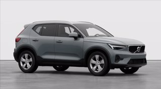 VOLVO XC40 B3 automatico Core 4