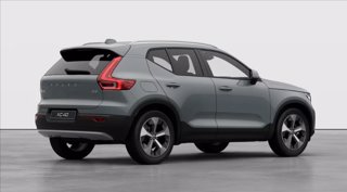 VOLVO XC40 B3 automatico Core 4