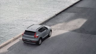 VOLVO XC40 B3 automatico Essential 7