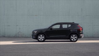 VOLVO XC40 B3 automatico Essential 2