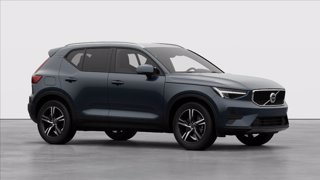 VOLVO XC40 B3 automatico Core 9