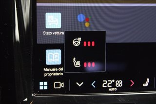 VOLVO XC60 B4 (d) AWD Geartronic Momentum Pro 16