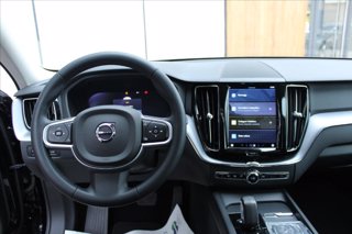 VOLVO XC60 B4 (d) AWD Geartronic Momentum Pro 5