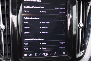 VOLVO XC60 T6 Plug-in hybrid AWD automatico Ultra Black Edition 15