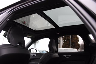 VOLVO XC60 T6 Plug-in hybrid AWD automatico Ultra Black Edition 22