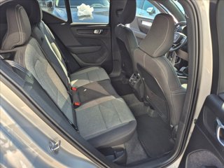 VOLVO XC40 B3 automatico Core 10