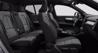 VOLVO XC40 B3 automatico Core 9