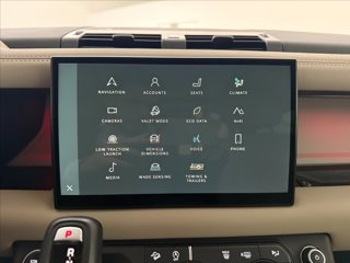 LAND ROVER Defender 110 3.0D I6 250 CV AWD Auto 12