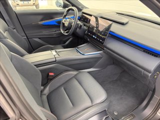 LYNK&CO 08 PHEV More 8