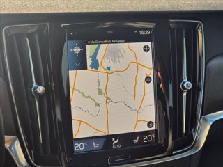 VOLVO V90 Cross Country D4 AWD Pro 15