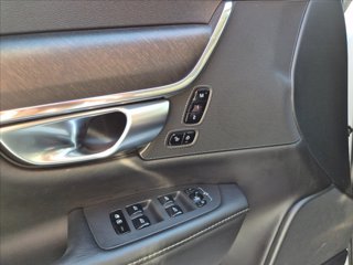 VOLVO V90 Cross Country D4 AWD Pro 19