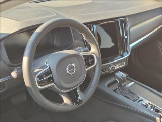 VOLVO V90 Cross Country D4 AWD Pro 7
