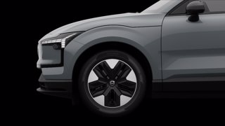 VOLVO EX30 P5 Plus 16