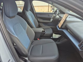 VOLVO EX30 Single Motor Extended Range RWD Plus 11