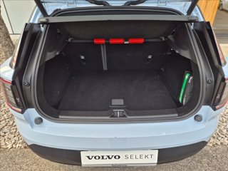 VOLVO EX30 Single Motor Extended Range RWD Plus 17