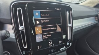 VOLVO XC40 T2 Momentum Core 11