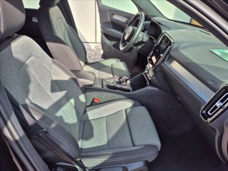VOLVO XC40 B3 automatico Core 10