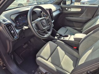VOLVO XC40 B3 automatico Core 6
