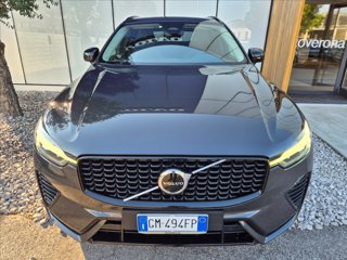 VOLVO XC60 B4 (d) automatico Plus Dark N1 1