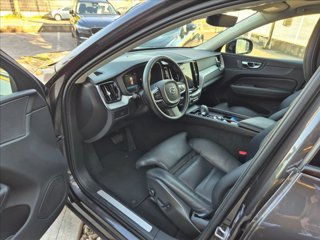 VOLVO XC60 B4 (d) automatico Plus Dark N1 5