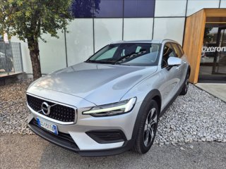 VOLVO V60 Cross Country B4 (d) AWD Geartronic Business Pro