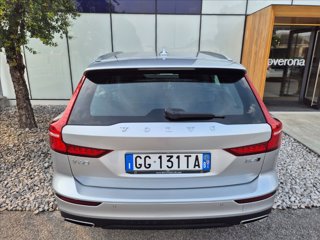 VOLVO V60 Cross Country B4 (d) AWD Geartronic Business Pro 3