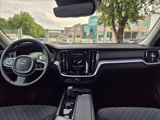 VOLVO V60 Cross Country B4 (d) AWD Geartronic Business Pro 9