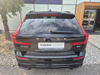 VOLVO XC60 B4 (d) AWD automatico Plus Dark 5