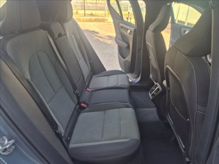 VOLVO XC40 B3 automatico Core 12