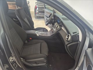 MERCEDES GLC 300 4Matic EQ-Boost Business 11