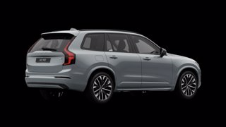 VOLVO XC90 B5 AWD automatico 7 posti Plus Dark 17