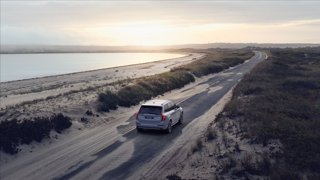 VOLVO XC90 B5 AWD automatico 7 posti Plus Dark 2