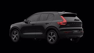 VOLVO XC40 B3 automatico Plus Dark 16