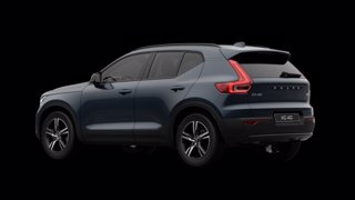 VOLVO XC40 B3 automatico Plus Dark 15