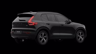 VOLVO XC40 B3 automatico Plus Dark 17