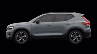 VOLVO XC40 B3 automatico Plus Dark 12
