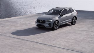 VOLVO XC60 B5 AWD automatico Plus Dark 3