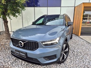 VOLVO XC40 T4 Recharge Plug-in Hybrid R-design