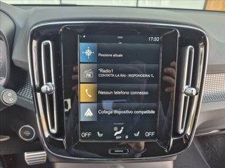 VOLVO XC40 T4 Recharge Plug-in Hybrid R-design 13