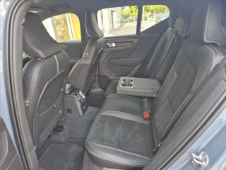 VOLVO XC40 T4 Recharge Plug-in Hybrid R-design 7