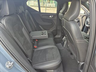 VOLVO XC40 T4 Recharge Plug-in Hybrid R-design 9