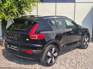 VOLVO XC40 Recharge Pure Electric Twin Motor AWD Plus 1