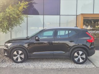 VOLVO XC40 T2 Momentum Core 3